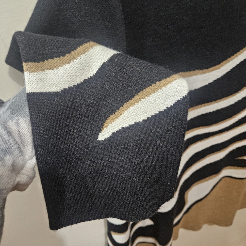 Chico's Animal Print Stripe Soft Stretch Office Casual Sweater Size 2/Large - Picture 4 of 14